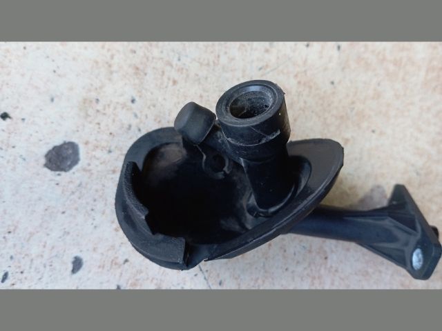 bontott FIAT DUCATO Olajleválasztó Légtelenítő Cső