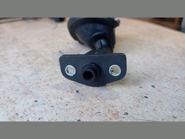 bontott FIAT DUCATO Olajleválasztó Légtelenítő Cső