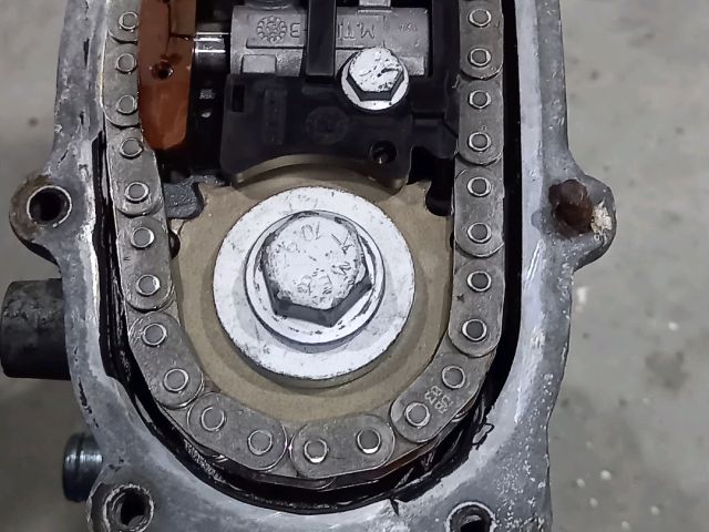 bontott FIAT DUCATO Szelepfedél