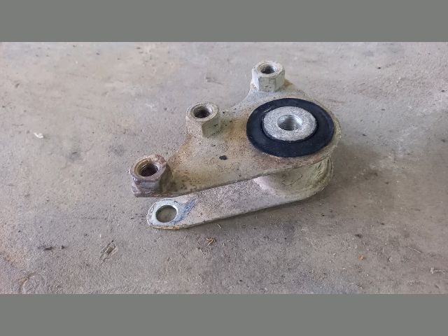 bontott FIAT DUCATO Váltó Tartó Bak (Pozíciófüggetlen)