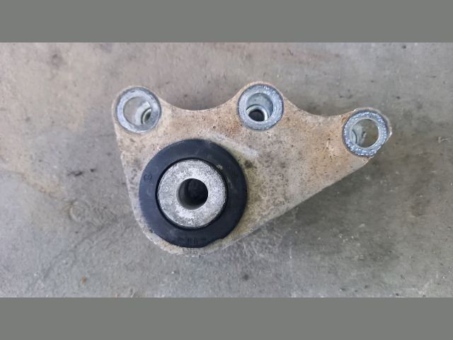 bontott FIAT DUCATO Váltó Tartó Bak (Pozíciófüggetlen)