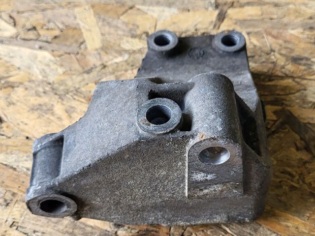 bontott FIAT DUCATO Váltó Tartó Bak (Pozíciófüggetlen)