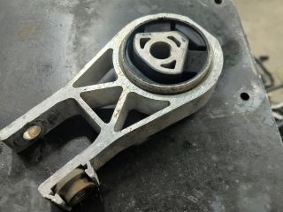 bontott FIAT DUCATO Váltó Tartó Bak (Pozíciófüggetlen)