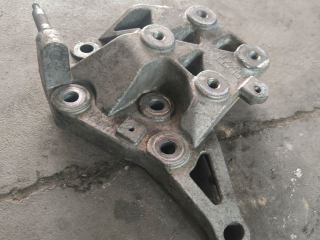 bontott FIAT DUCATO Váltó Tartó Bak (Pozíciófüggetlen)