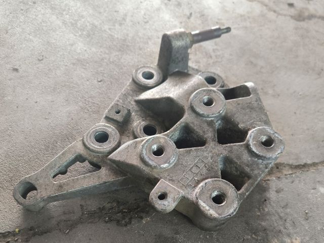 bontott FIAT DUCATO Váltó Tartó Bak (Pozíciófüggetlen)