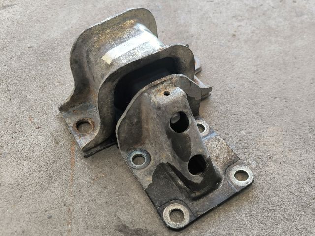 bontott FIAT DUCATO Váltó Tartó Bak (Pozíciófüggetlen)