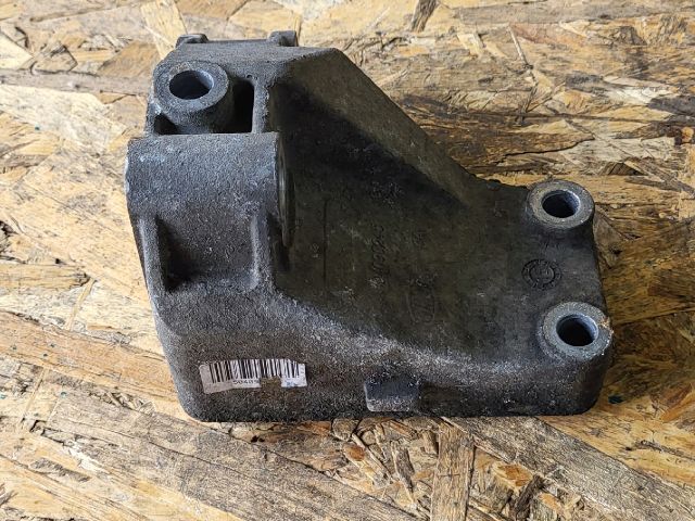 bontott FIAT DUCATO Váltó Tartó Bak (Pozíciófüggetlen)