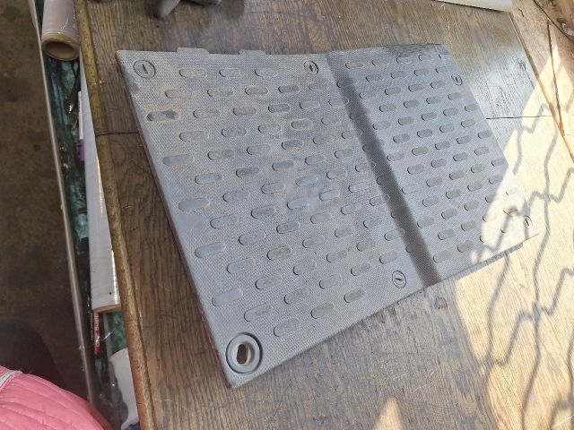 bontott FIAT DUCATO Akkumulátor Fedél