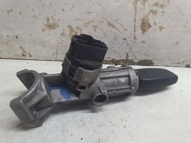 bontott FIAT DUCATO Gyújtáskapcsoló Házzal