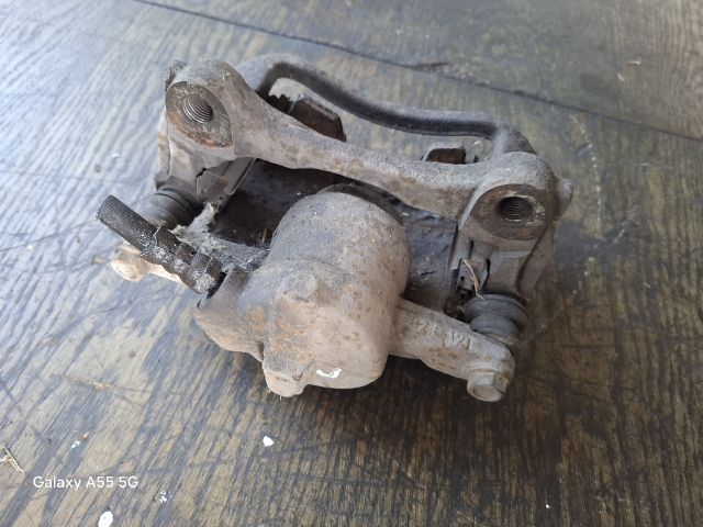 bontott FIAT DUCATO Jobb hátsó Féknyereg Munkahengerrel