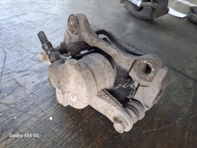 bontott FIAT DUCATO Jobb hátsó Féknyereg Munkahengerrel