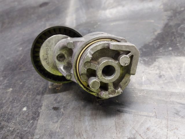 bontott FIAT DUCATO Szíjfeszítő Görgő