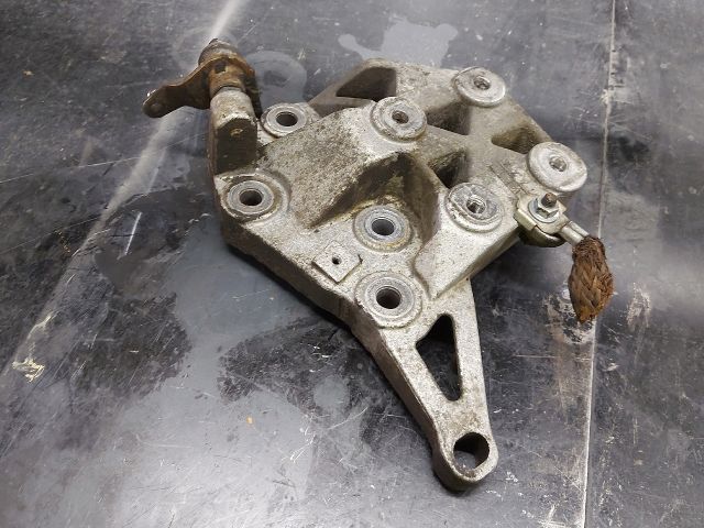 bontott FIAT DUCATO Váltó Tartó Bak (Pozíciófüggetlen)