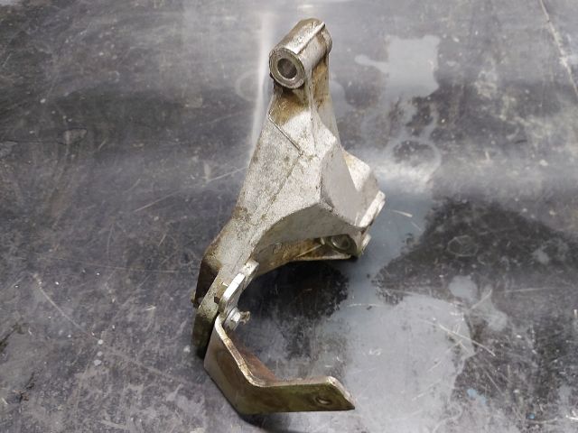 bontott FIAT DUCATO Váltó Tartó Bak (Pozíciófüggetlen)