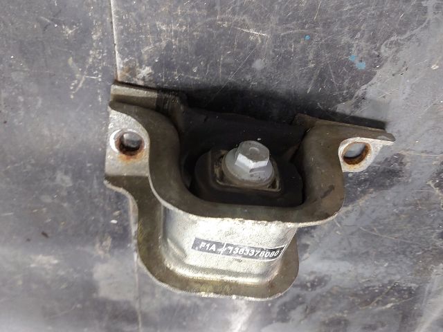 bontott FIAT DUCATO Váltó Tartó Bak (Pozíciófüggetlen)