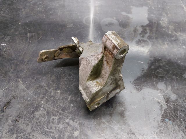 bontott FIAT DUCATO Váltó Tartó Bak (Pozíciófüggetlen)