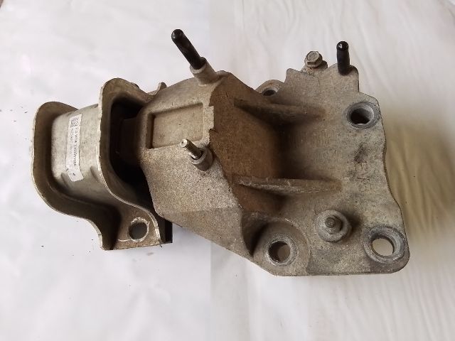 bontott FIAT DUCATO Motor Tartó Bak (Fém)