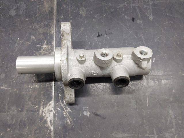 bontott FIAT DUCATO Főfékhenger