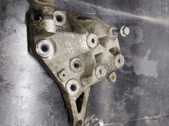 bontott FIAT DUCATO Váltó Tartó Bak (Pozíciófüggetlen)