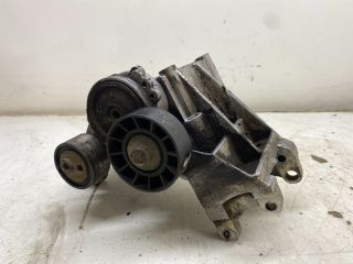 bontott FIAT DUCATO Generátor Tartó Bak