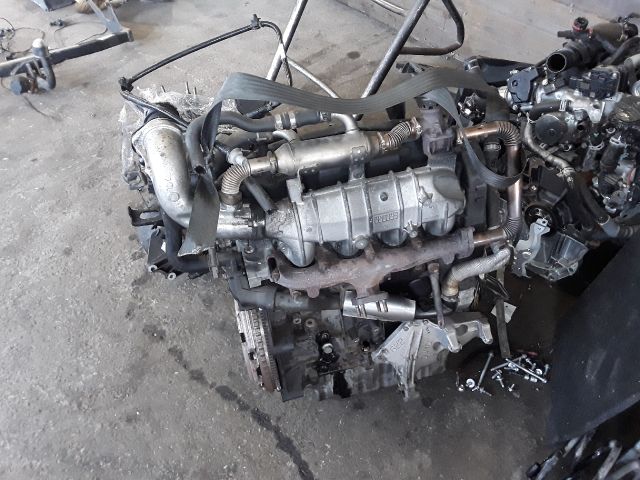 bontott FIAT DUCATO Motor (Fűzött blokk hengerfejjel)