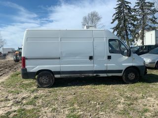 bontott FIAT DUCATO Jobb első Csonkállvány Kerékaggyal