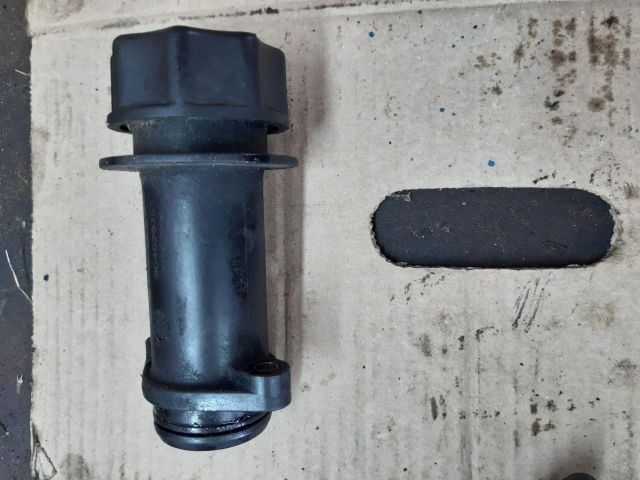 bontott FIAT DUCATO Olaj Beöntő Cső