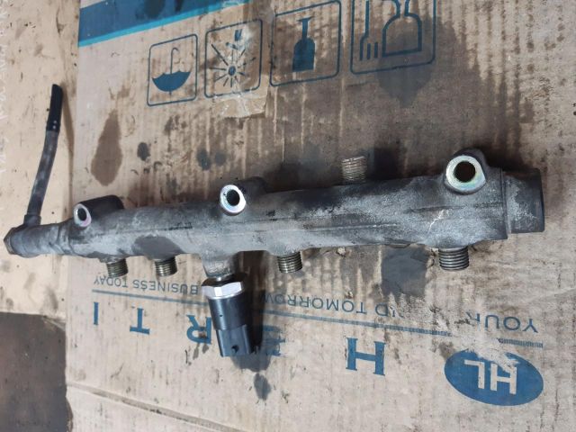 bontott FIAT DUCATO Porlasztó Sor / Híd