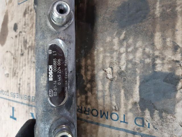 bontott FIAT DUCATO Porlasztó Sor / Híd