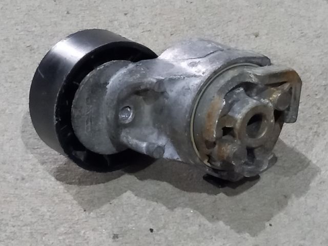 bontott FIAT DUCATO Szíjfeszítő Görgő