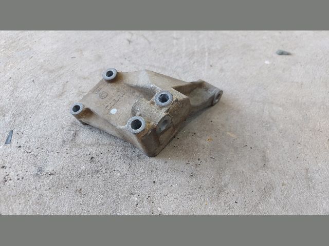 bontott FIAT DUCATO Váltó Tartó Bak (Pozíciófüggetlen)