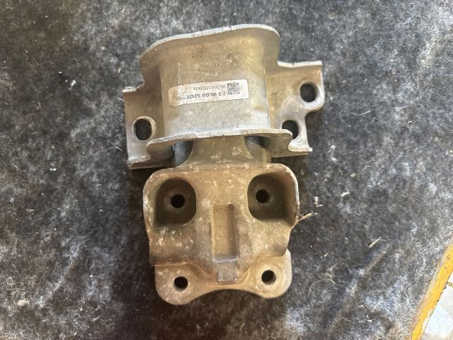 bontott FIAT DUCATO Váltó Tartó Bak (Pozíciófüggetlen)