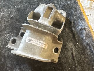 bontott FIAT DUCATO Váltó Tartó Bak (Pozíciófüggetlen)