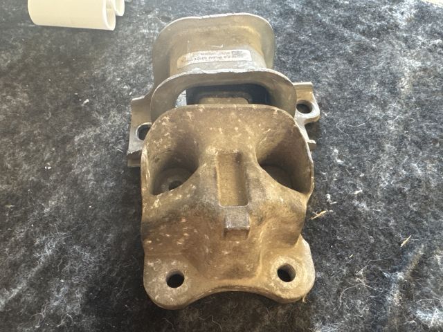 bontott FIAT DUCATO Váltó Tartó Bak (Pozíciófüggetlen)