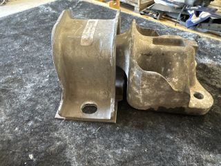 bontott FIAT DUCATO Váltó Tartó Bak (Pozíciófüggetlen)