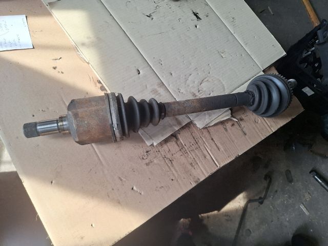 bontott FIAT DUCATO Bal Féltengely