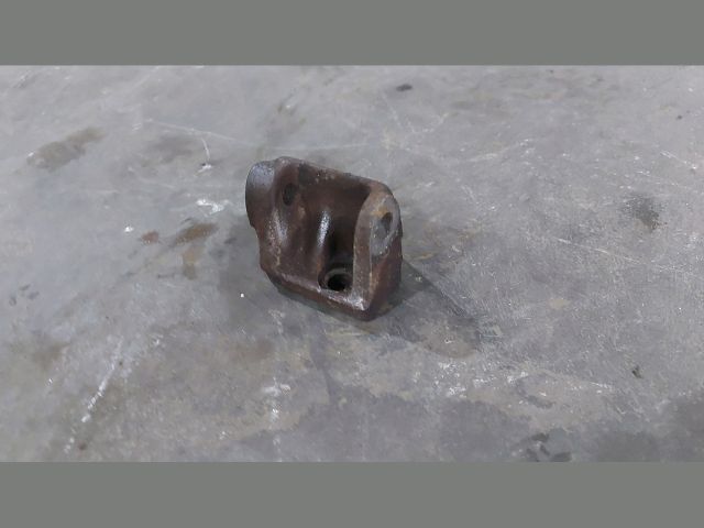 bontott FIAT DUCATO Generátor Tartó Bak