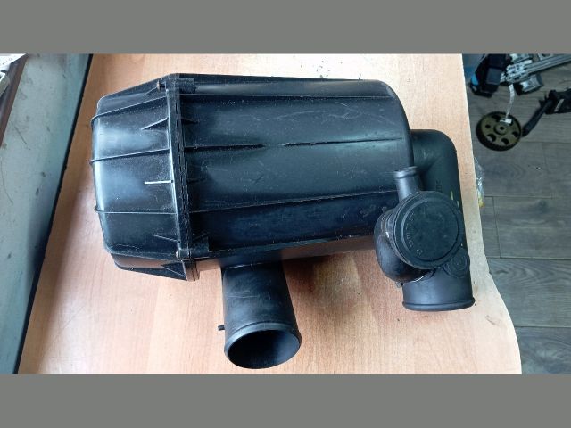 bontott FIAT DUCATO Légszűrő Ház