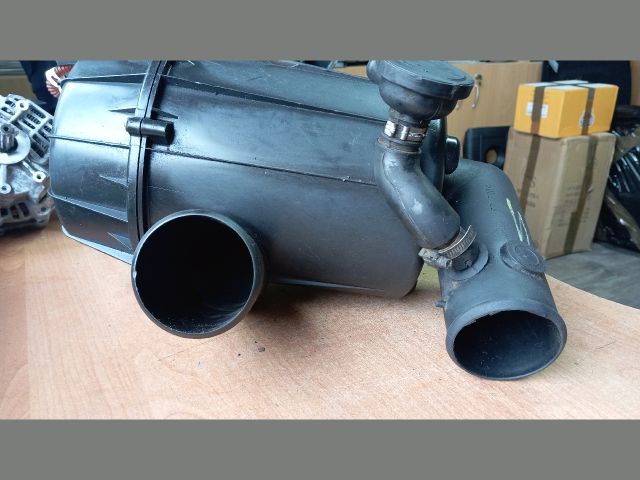 bontott FIAT DUCATO Légszűrő Ház