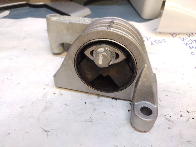 bontott FIAT DUCATO Motor Tartó Bak (Fém)