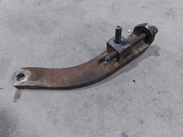 bontott FIAT DUCATO Generátor Tartó Bak