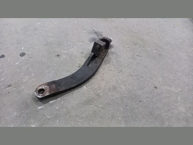 bontott FIAT DUCATO Generátor Tartó Bak