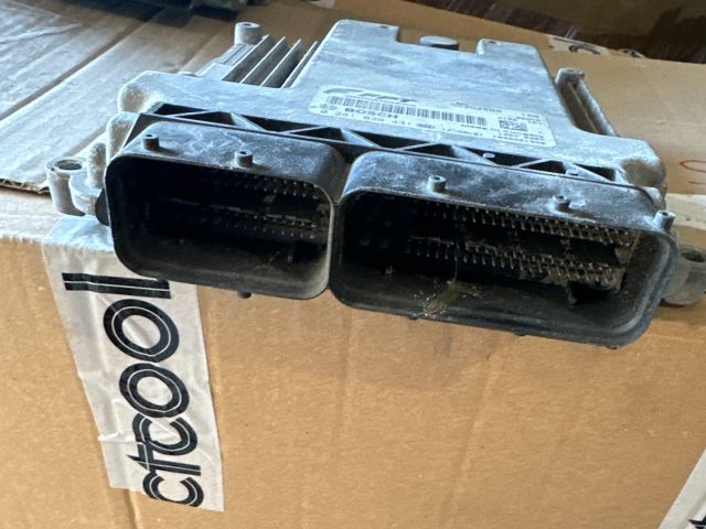 bontott FIAT DUCATO Motorvezérlő