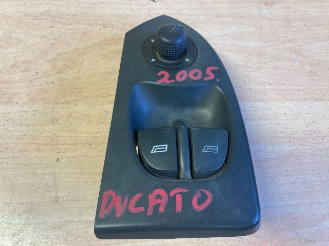 bontott FIAT DUCATO Ablakemelő és Tükör Kapcsoló