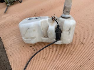 bontott FIAT DUCATO Ablakmosó Tartály