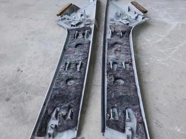 bontott FIAT DUCATO Bal A Oszlop Burkolat