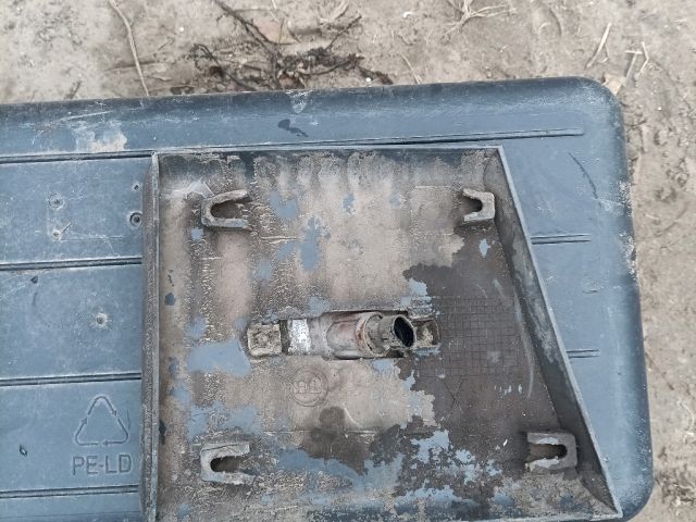 bontott FIAT DUCATO Bal B Oszlop Díszléc