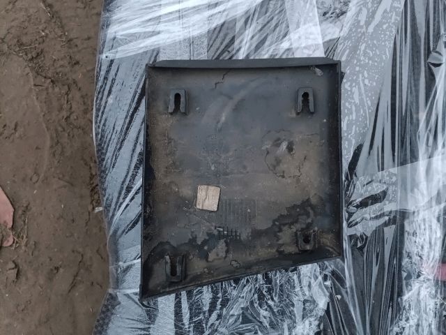 bontott FIAT DUCATO Bal B Oszlop Díszléc