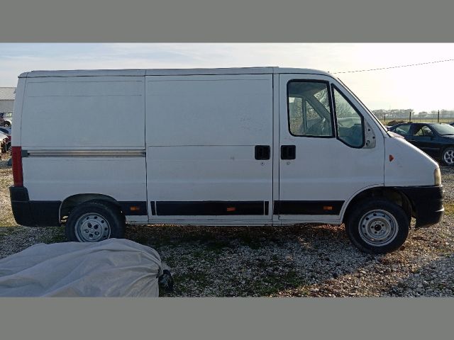 bontott FIAT DUCATO Bal Csomagtérajtó (Részeivel)