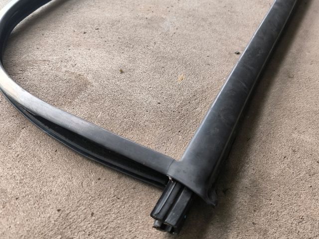 bontott FIAT DUCATO Bal első Ablak Díszléc